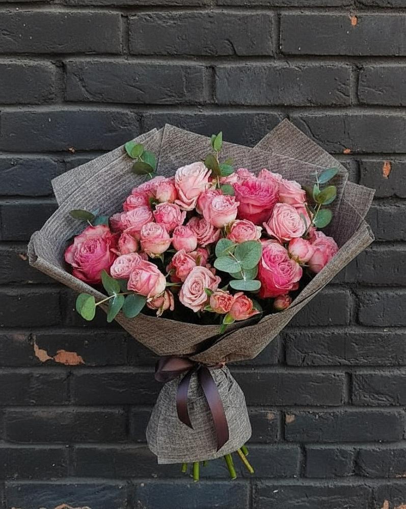 Букет цветов из: Розы в Детчино