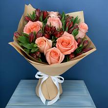 Букет цветов из:  Розы и Альстромерии #REPLACE_PRED# Детчино