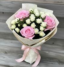 Букет цветов из:  Розы в Детчино