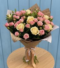 Букет цветов из:  Розы в Детчино