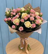 Букет цветов из:  Розы в Детчино
