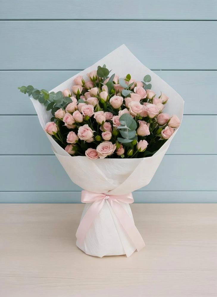 Букет цветов из: Розы в Детчино