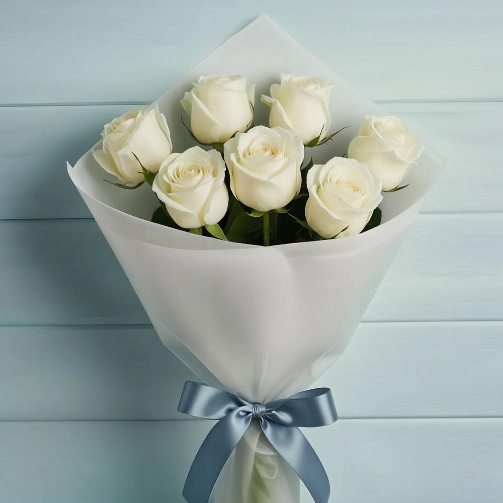 Букет 7 Белых роз Эдлесс Лав в Детчино
