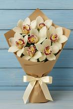 Букет цветов из:  Орхидеи и Розы в Детчино