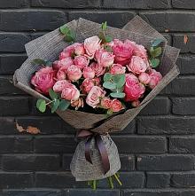 Букет цветов из:  Розы в Детчино