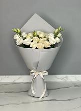 Букет цветов из:  Розы и Лизиантусы в Детчино